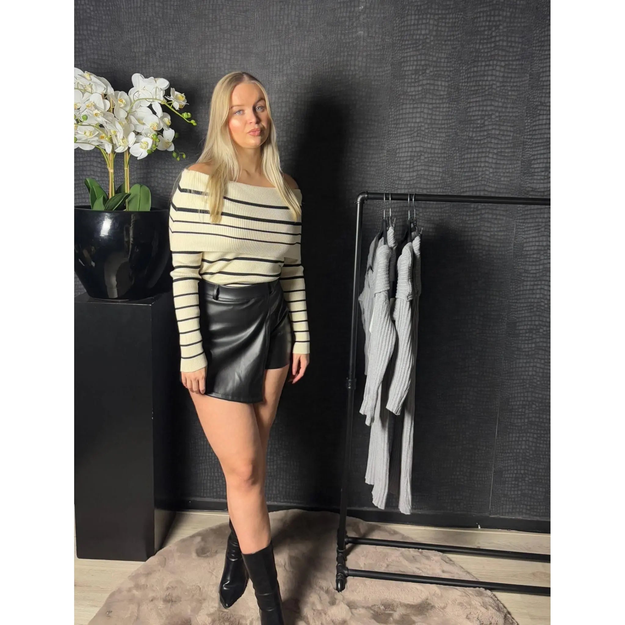 SKORT - ZWART - Five Twenty Eight
