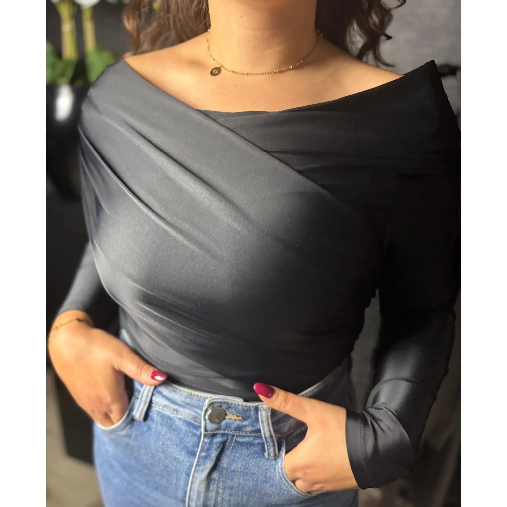 BODYSUITE OFF SHOULDER- ZWART - Five Twenty Eight