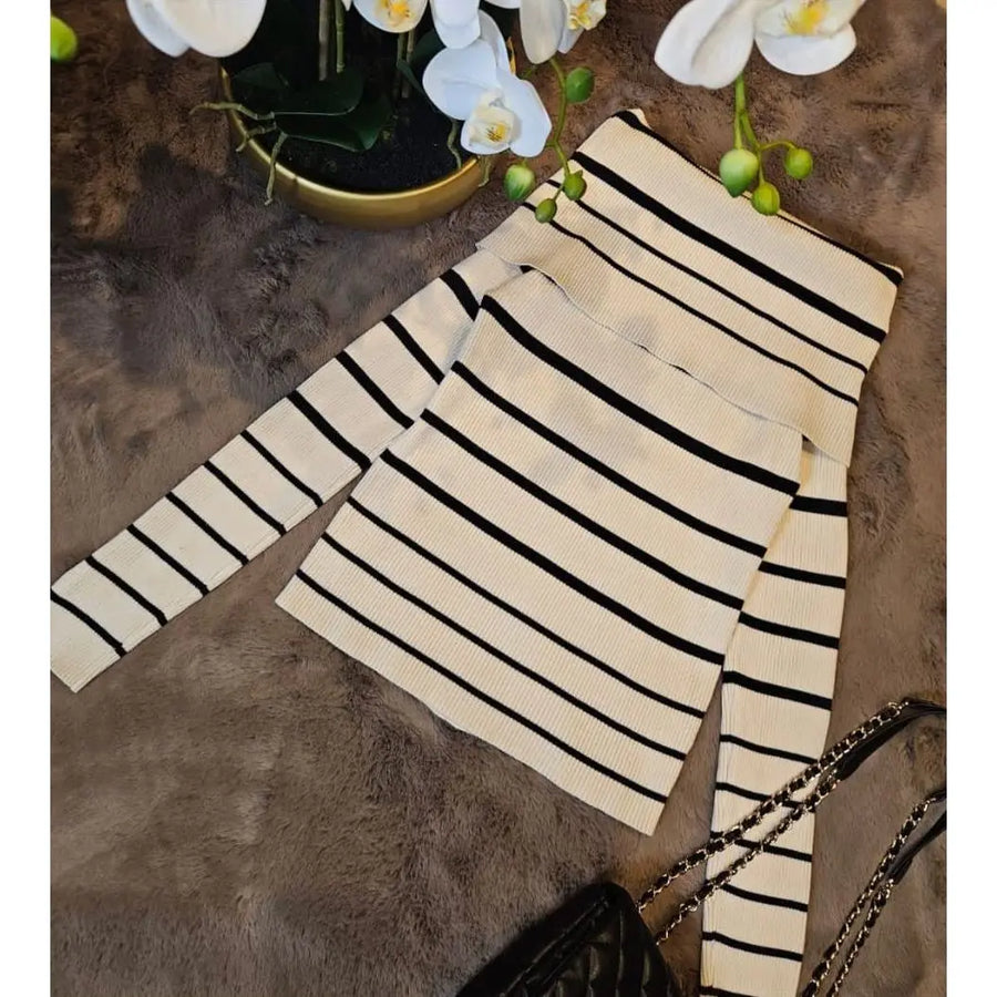 Off Shoulder Top – Beige/Zwart - Five Twenty Eight