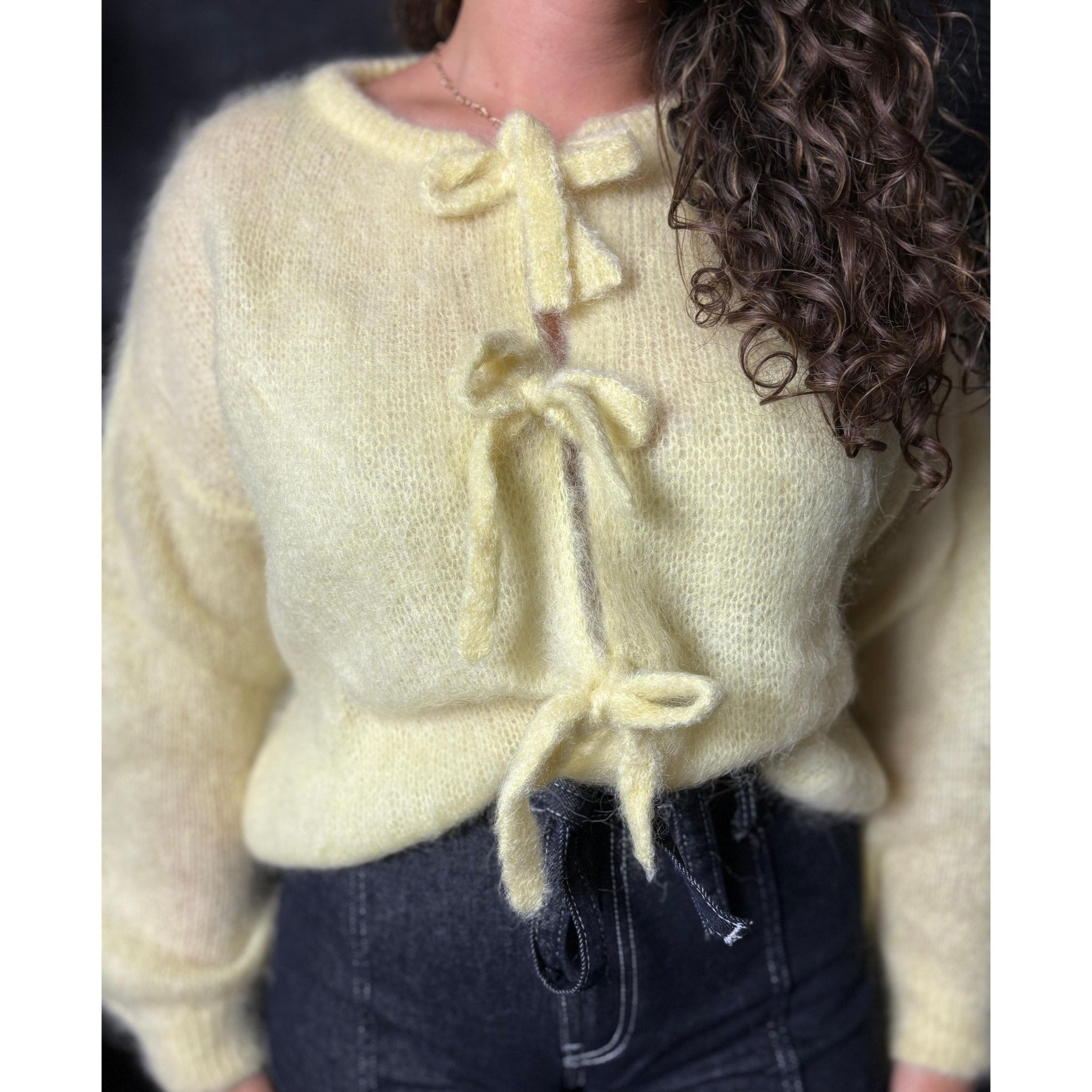 Lemon Love Tie Knit